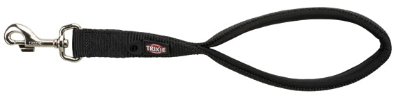 Koppel i högkvalitativt nylon med vadderat neoprenhandtag för extra komfort och slitstyrka, idealiskt för hundpromenader.
