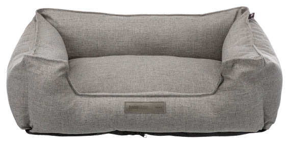 Talis Bädd i vävt tyg av polyester med stoppning av polyesterfleece och avtagbar klädsel som kan maskintvättas i 40°C. Utrustad med halkfri botten och finns i tre storlekar och färger.

